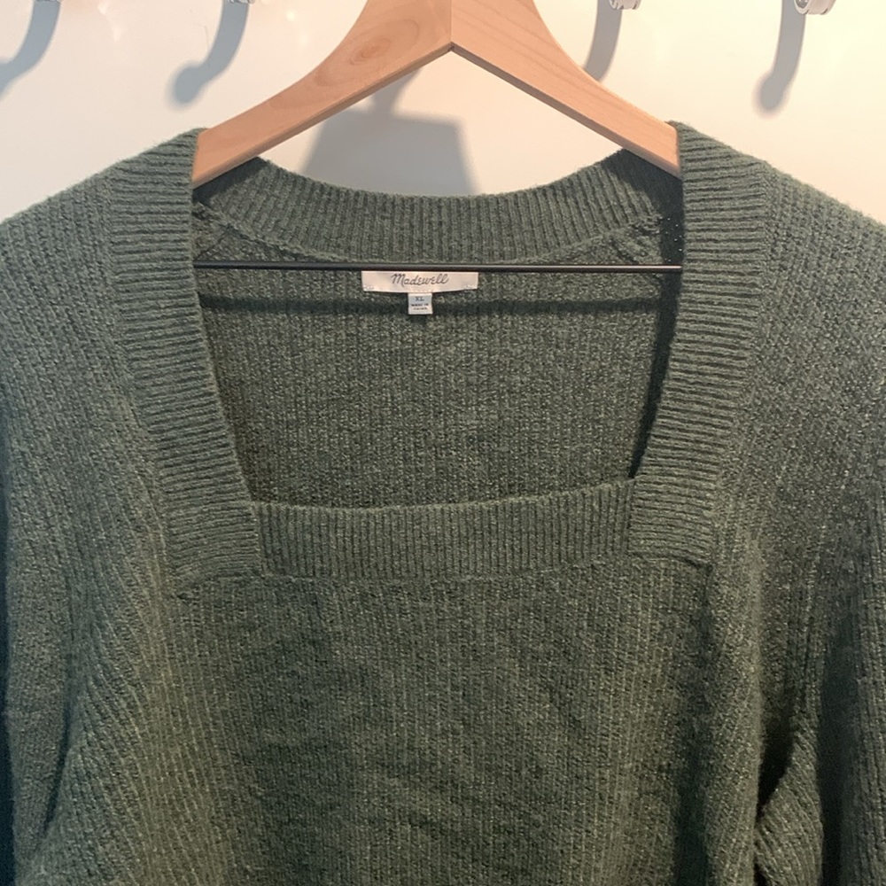 Moving Sale! EUC Pretty square neck green sweater - Picture 3 of 3